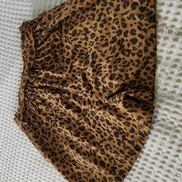 Animal print shorts with belt pockets small lounge casual cute Lagenlook beachy - Picture 6 of 8